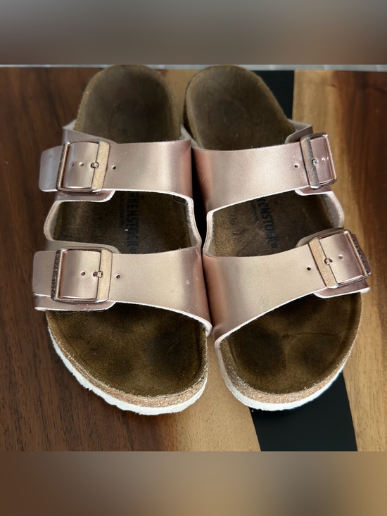 Birkenstock Other - Birkenstock Arizona Kids Rose Gold Leather Birko-Flor Sandal Sz 34/3 USA Kids